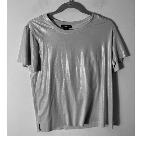 Trouve Light Gray Shimmery Short Sleeve T-shirt Sz XS - Picture 1 of 3